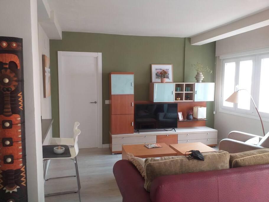 Precioso Piso En Almeria Centro Con Parking Gratis Luaran gambar